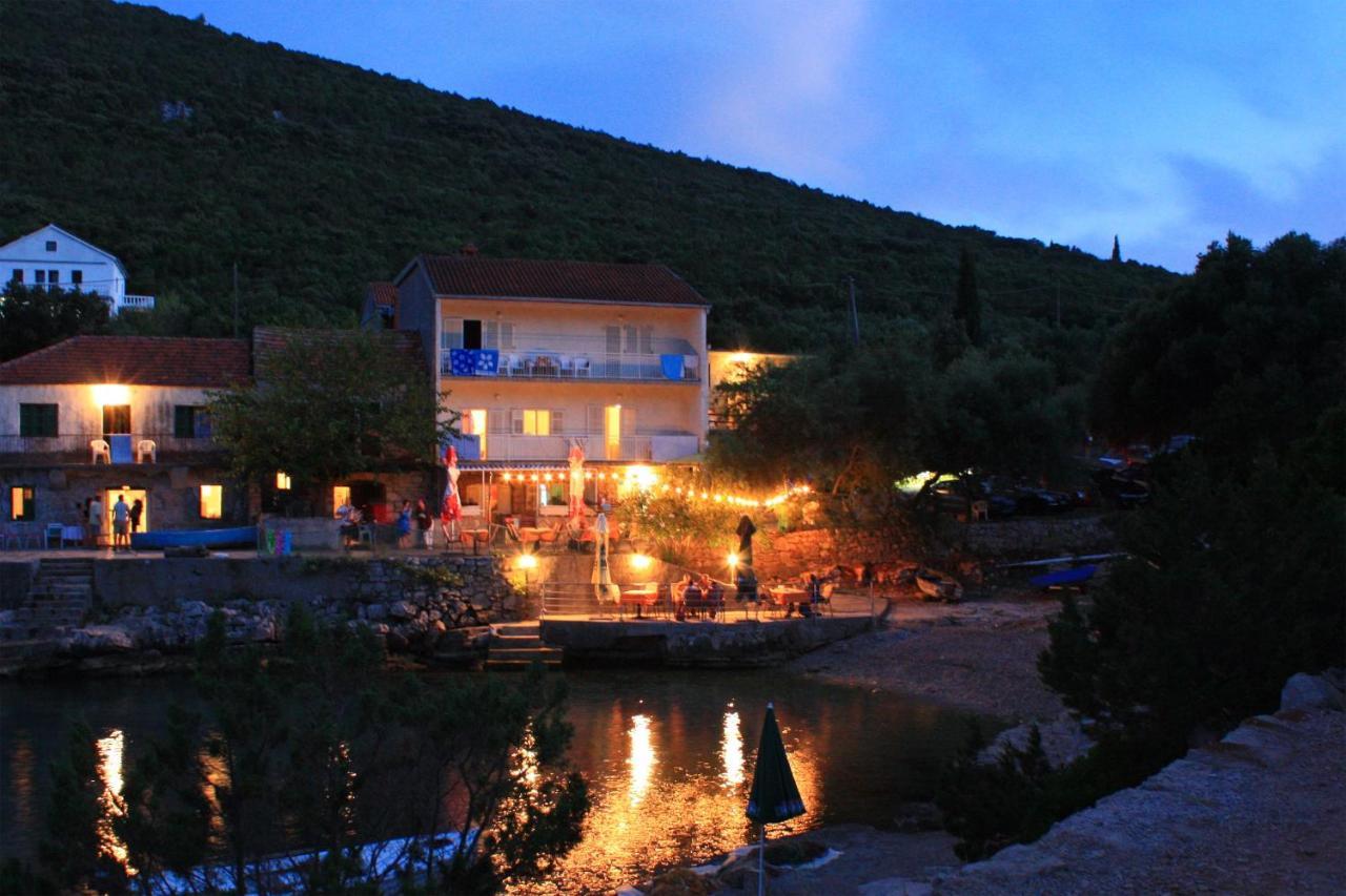 Apartments By The Sea Cove Zarace - Gdinj, Hvar - 2047 Dış mekan fotoğraf
