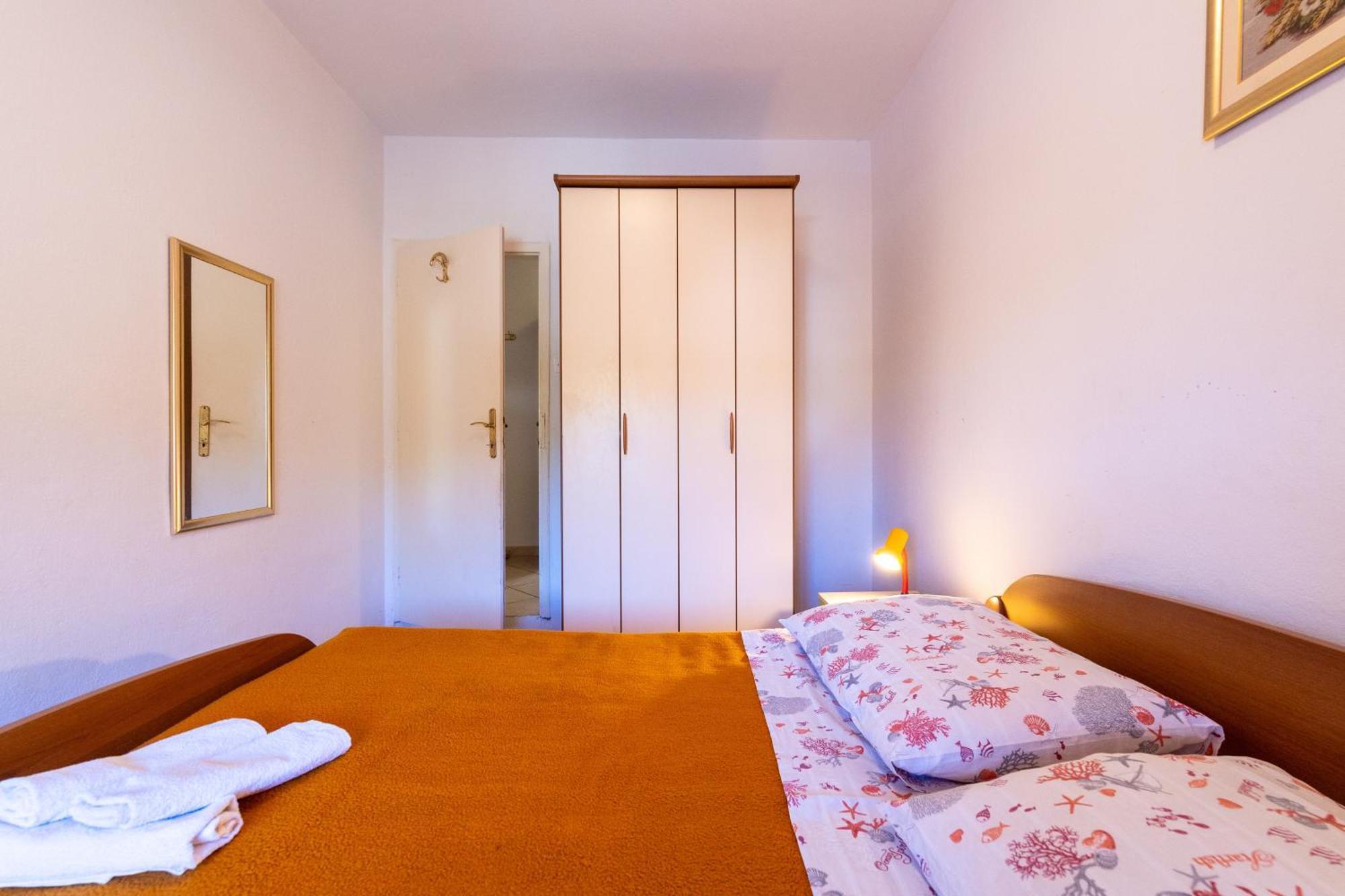 Apartments By The Sea Cove Zarace - Gdinj, Hvar - 2047 Oda fotoğraf