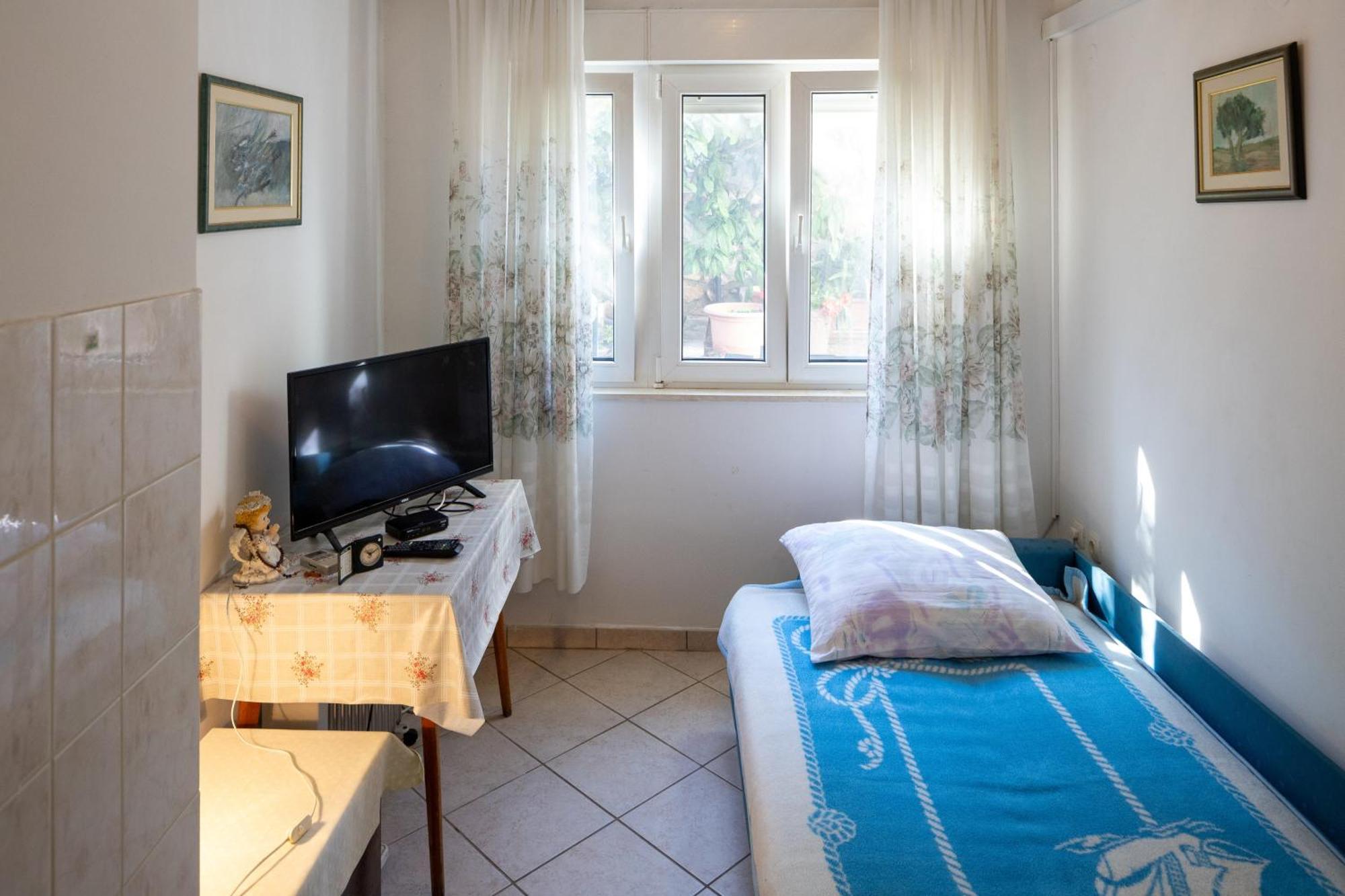 Apartments By The Sea Cove Zarace - Gdinj, Hvar - 2047 Oda fotoğraf